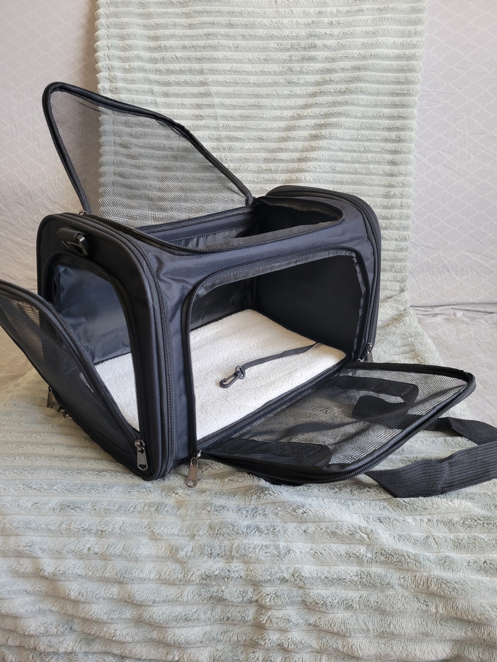 Black Soft-Sided Pet Carrier with Mesh Panels